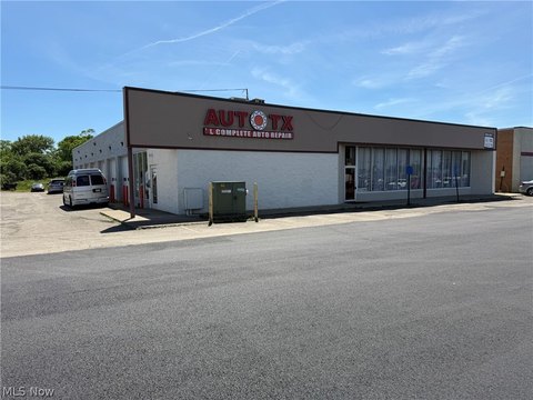 Auto Repair and Body Shop Facility