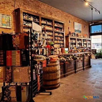 Liquor Store with Real Estate