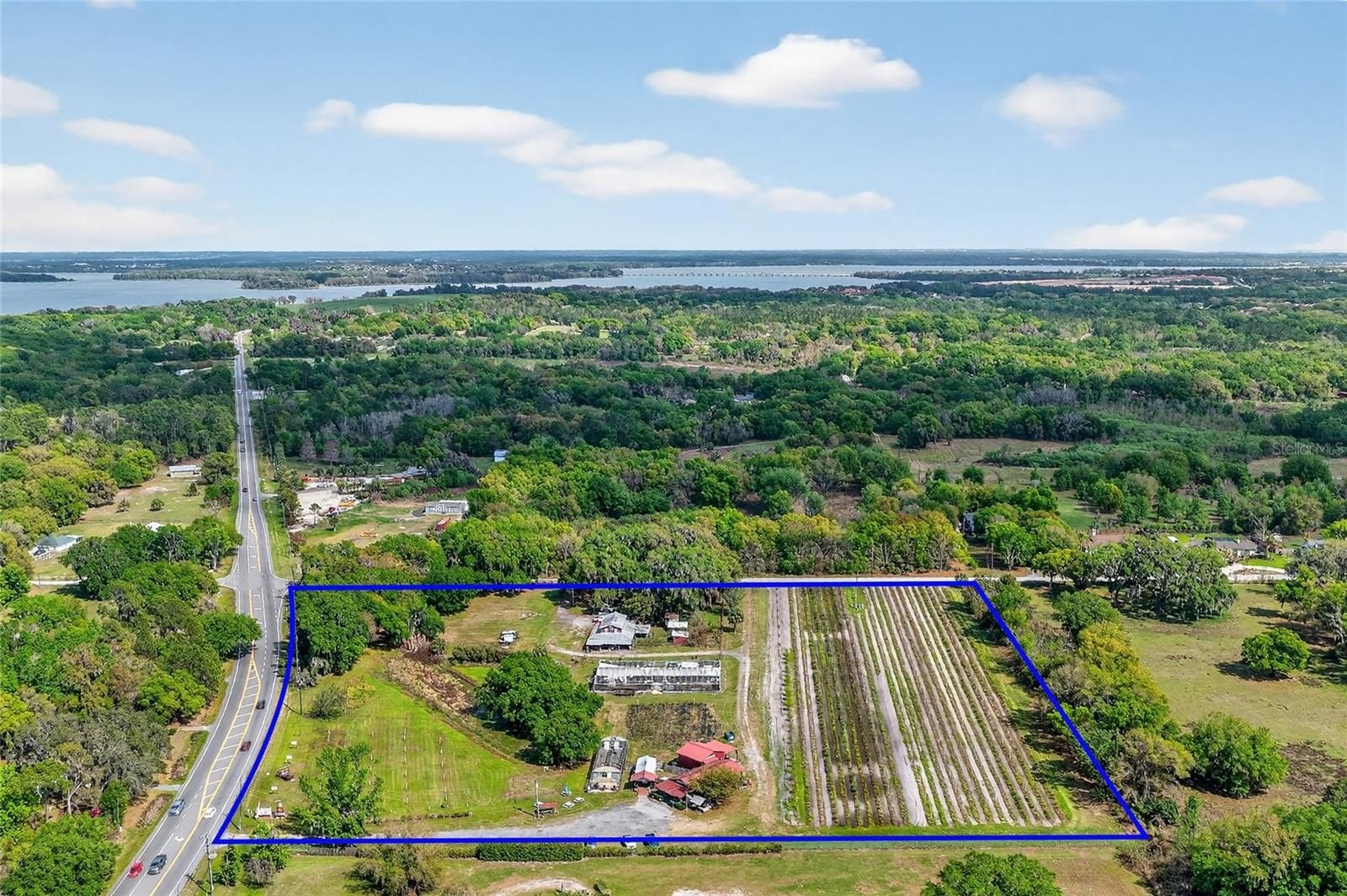Yalaha Mixed-Use Corner Property
