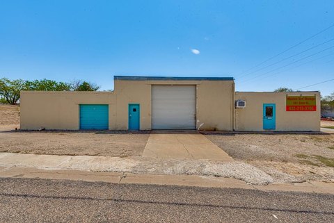 Commercial Property with Storage Units