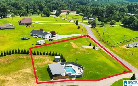 LAND - CLANTON, AL