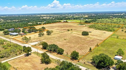 22+ Acre Ranch in Brock