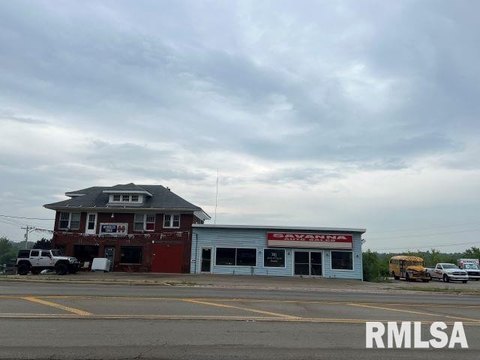 Savanna Commercial Property with Apartment