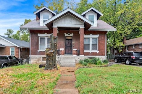 Two-Story Duplex with Private Upper-Level Access