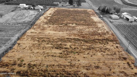 Scenic Land in Zillah Wine Country