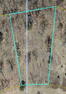 Residential Lot in Recreational Community