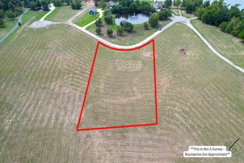 Lake Community Interior Lot
