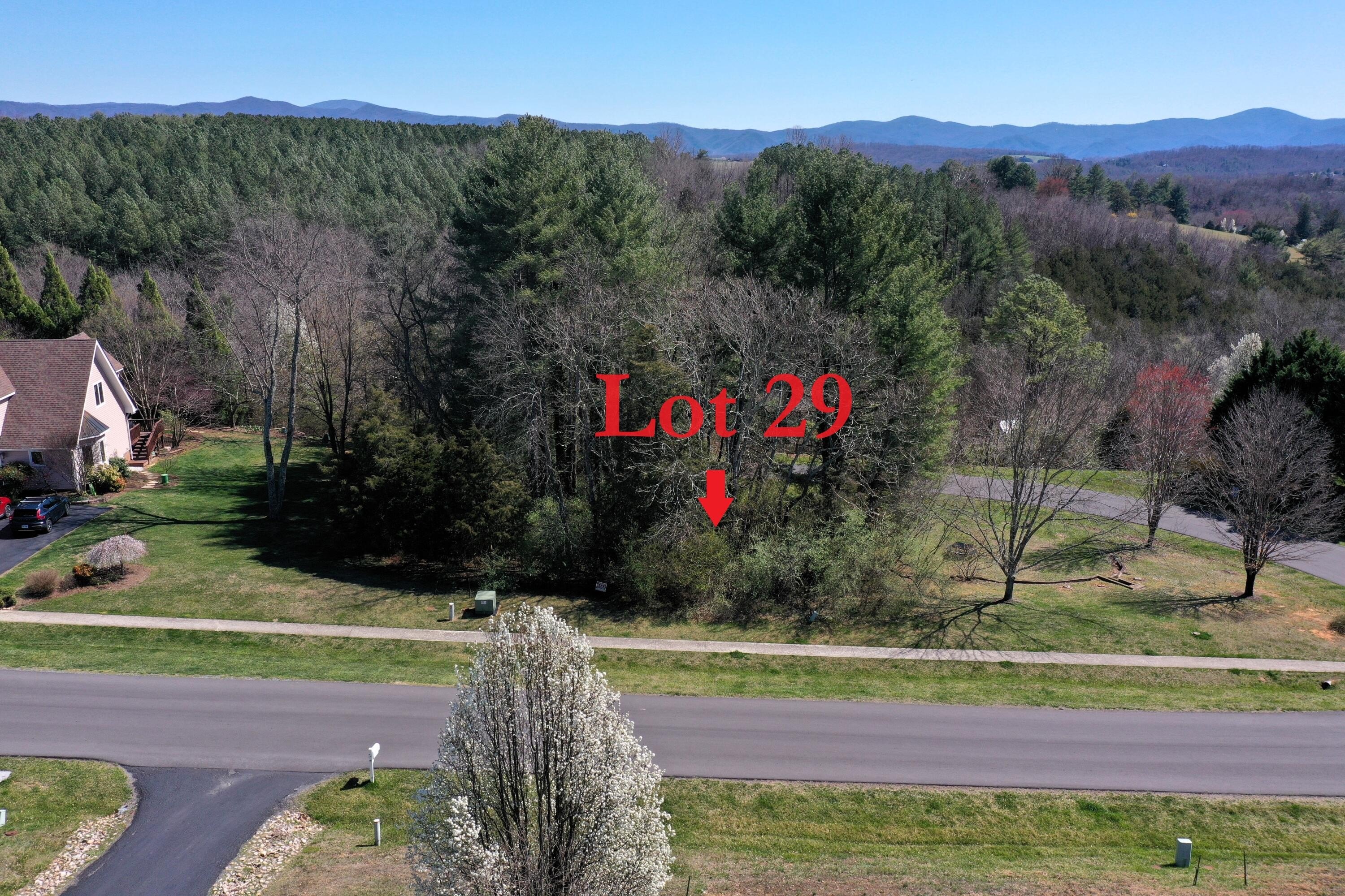Residential Lot in Woodridge