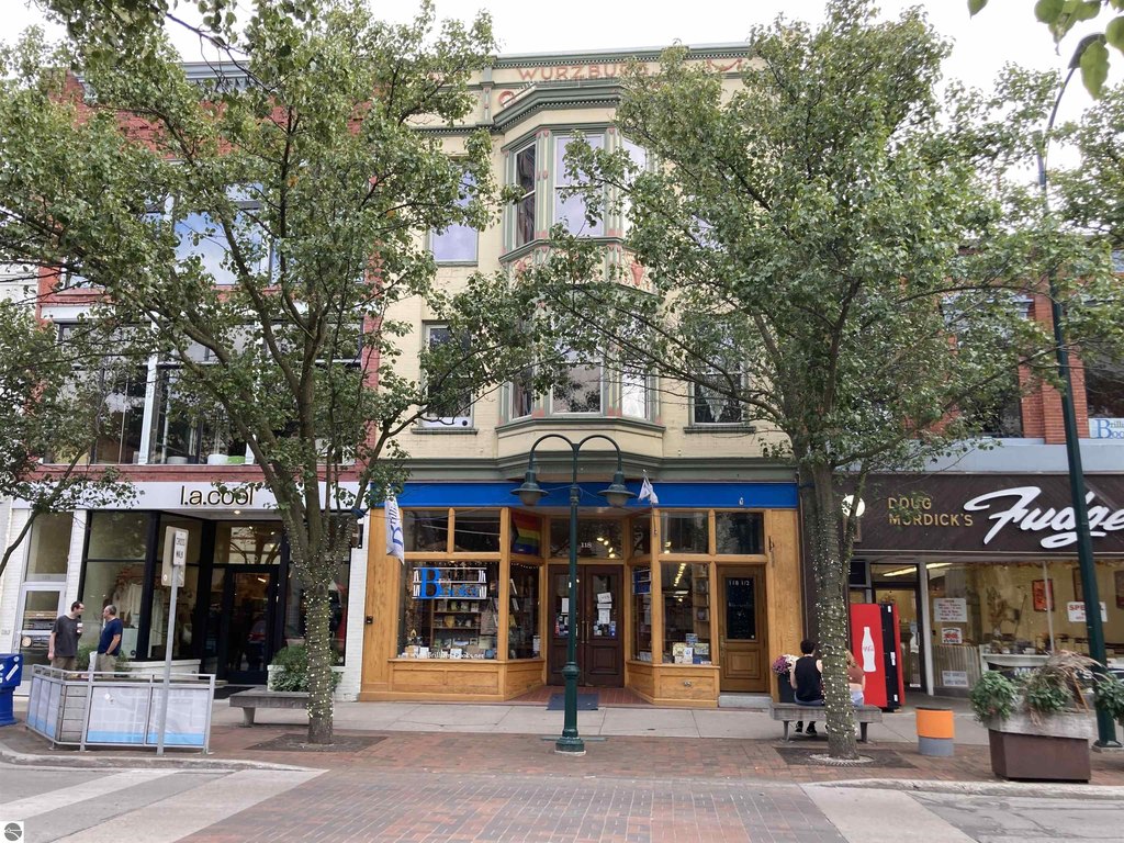 118 E Front St, Traverse City, MI 49684
