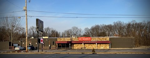 Family Entertainment Center with Bowling