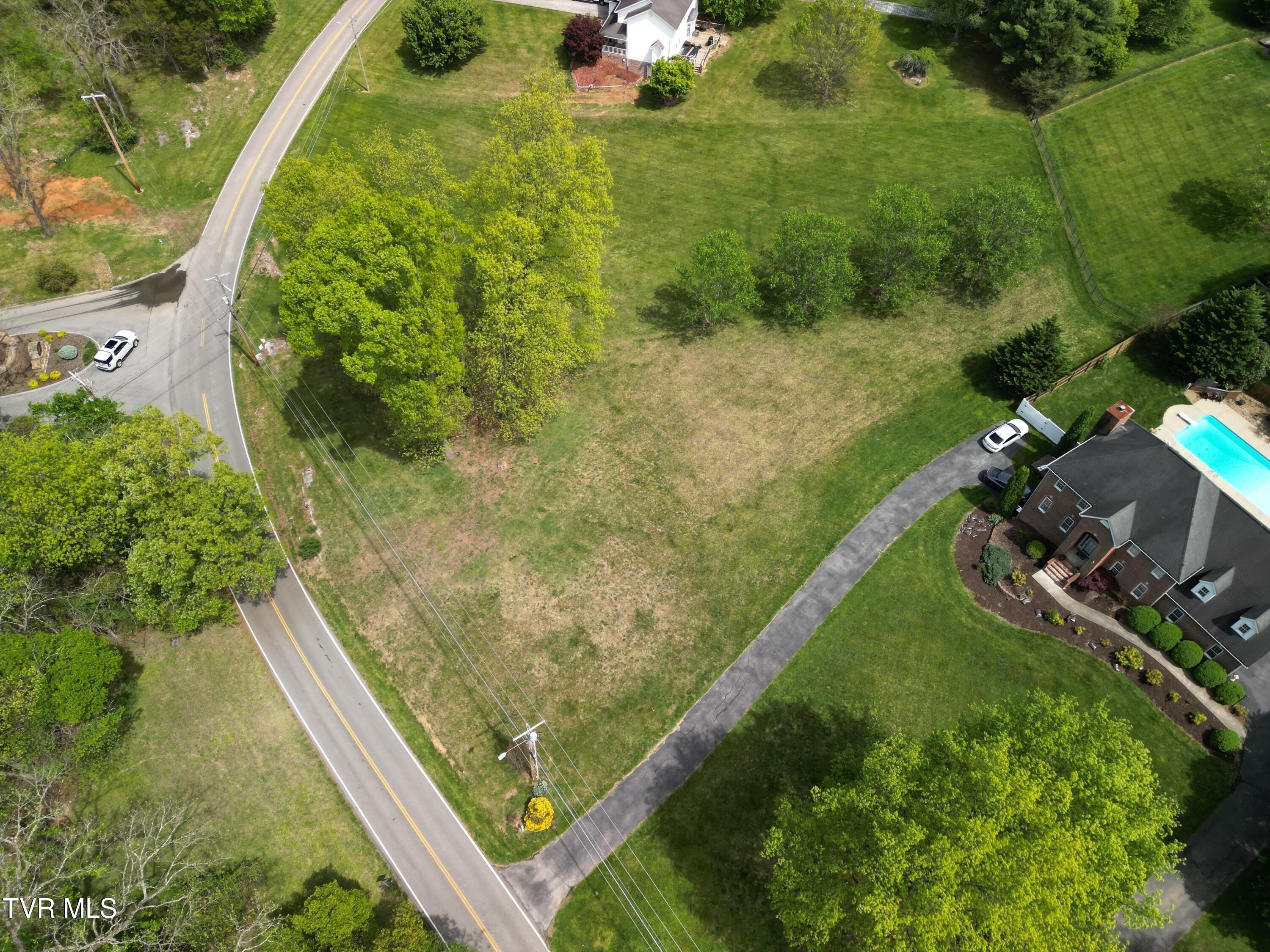 Residential Lot in Piney Flats