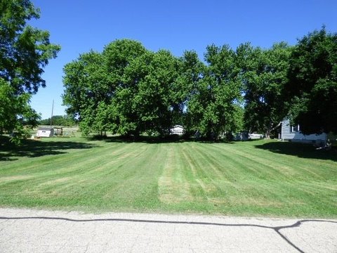 LAND - Beloit, WI