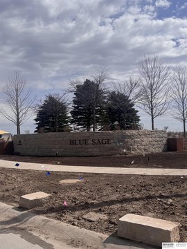 LAND, Elkhorn, NE