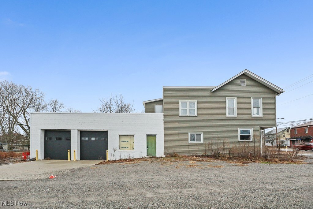 Versatile Commercial Property in Minerva
