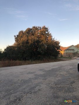 Residential Land Near Golf Course
