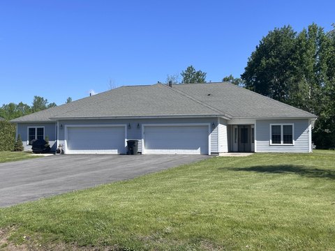 Well-Maintained Duplex Near Plattsburgh Amenities