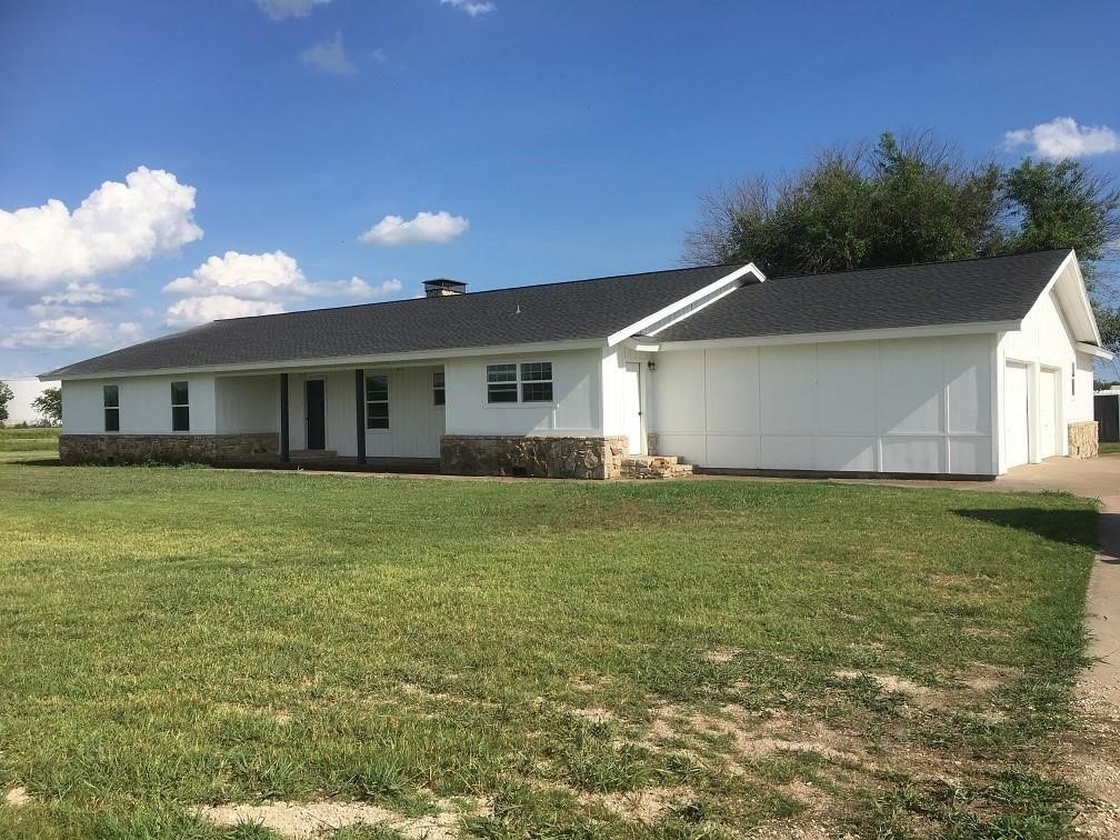 13008 Oak Grove Rd S, Fort Worth, TX 76028