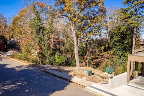 Residential Land in Quiet Heights