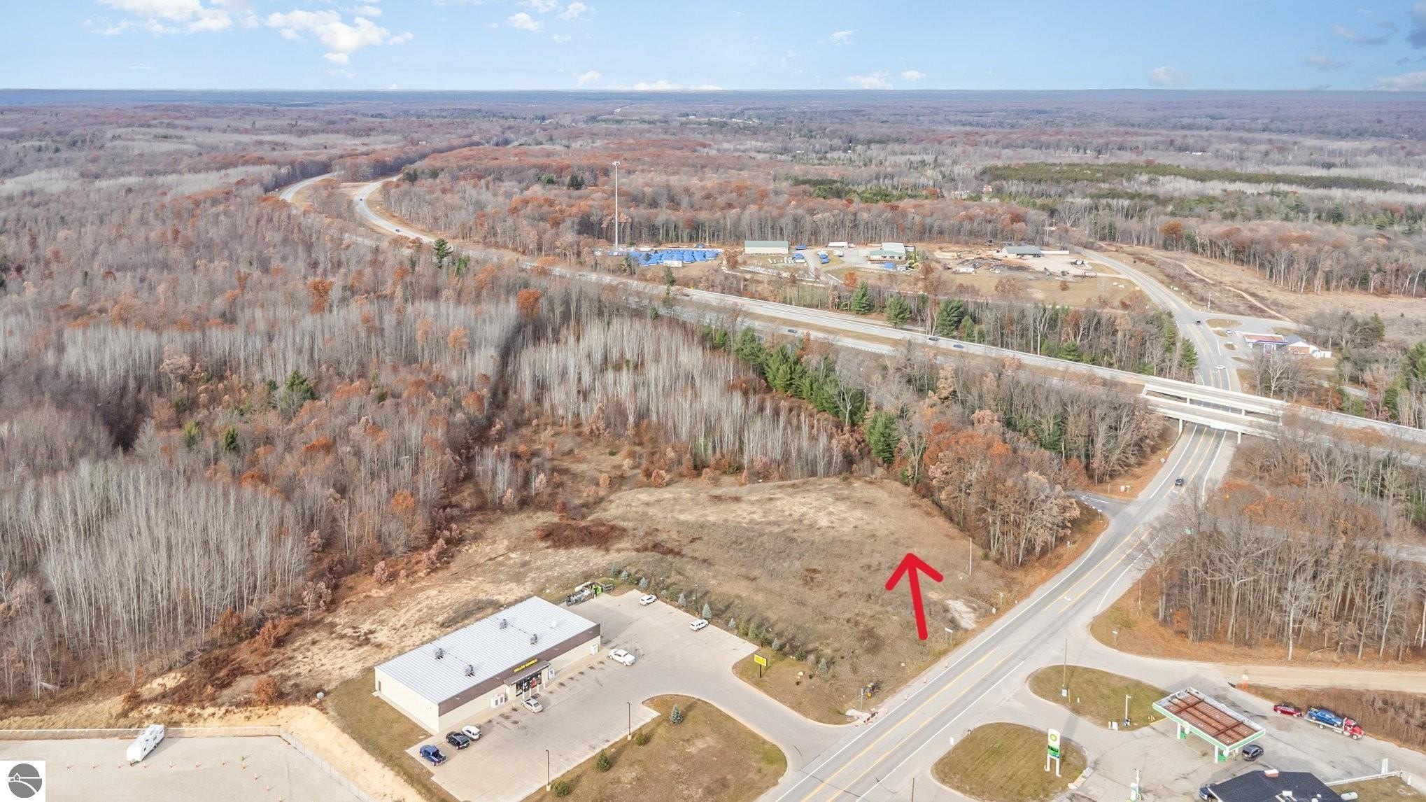 Commercial Land with High Visibility
