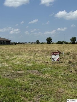 Commercial Land in Valley, NE