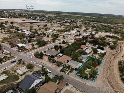Residential Lots in Eagle Pass