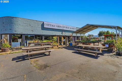 Vibrant Cottage Grove Public Market