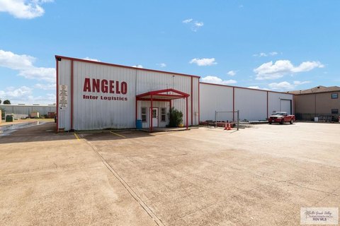 Commercial Warehouse in Olmito, TX