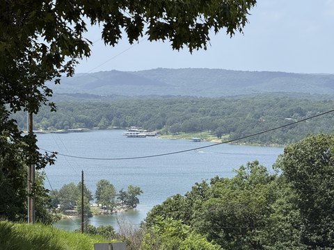 LAND - Lampe, MO
