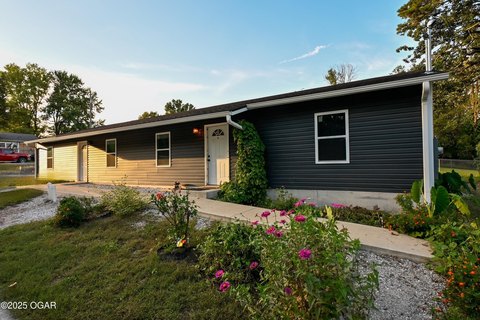 Sarcoxie MO Duplex Investment Opportunity