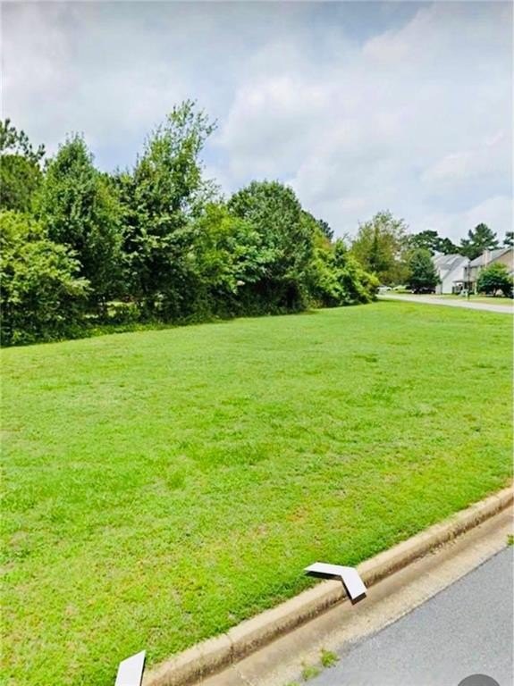 Corner Lot in Jonesboro, GA