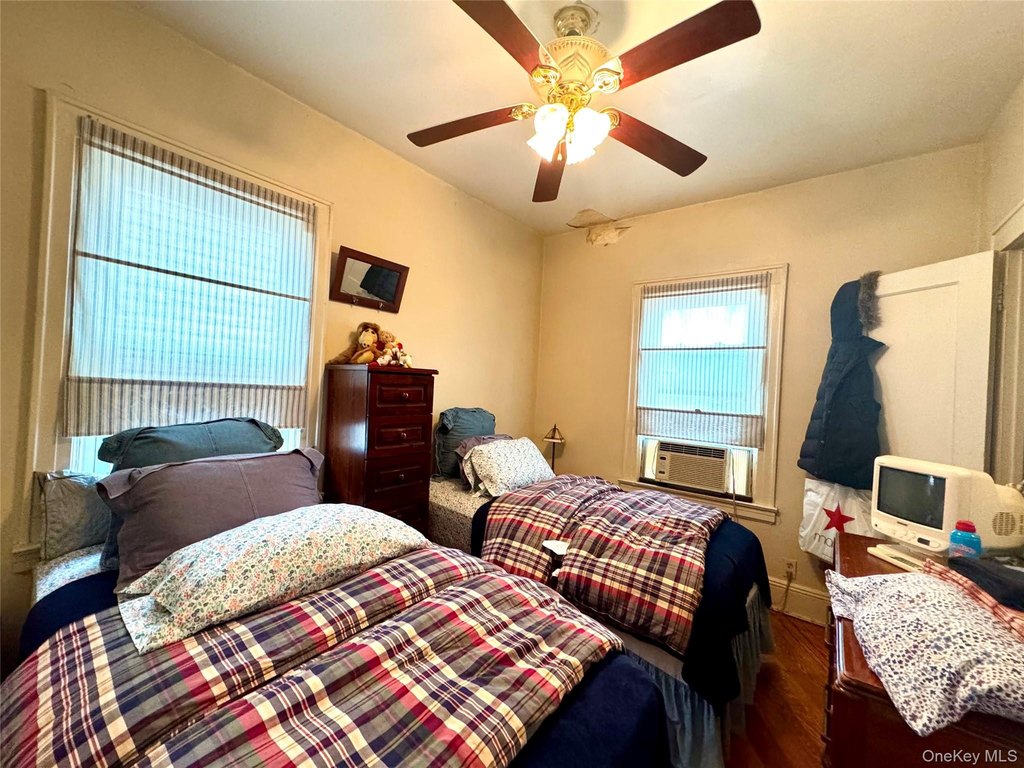 Picture 12