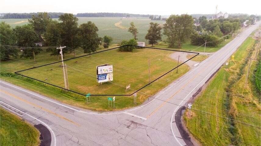 Versatile Lot Near Eldora Speedway