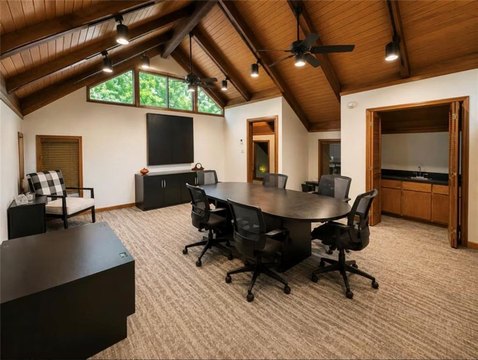 COMMERCIAL - Peachtree Corners, GA