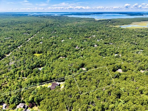 Land, East Hampton, NY