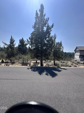LAND - Klamath Falls, OR