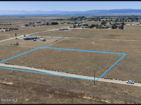 Land, Lancaster, CA