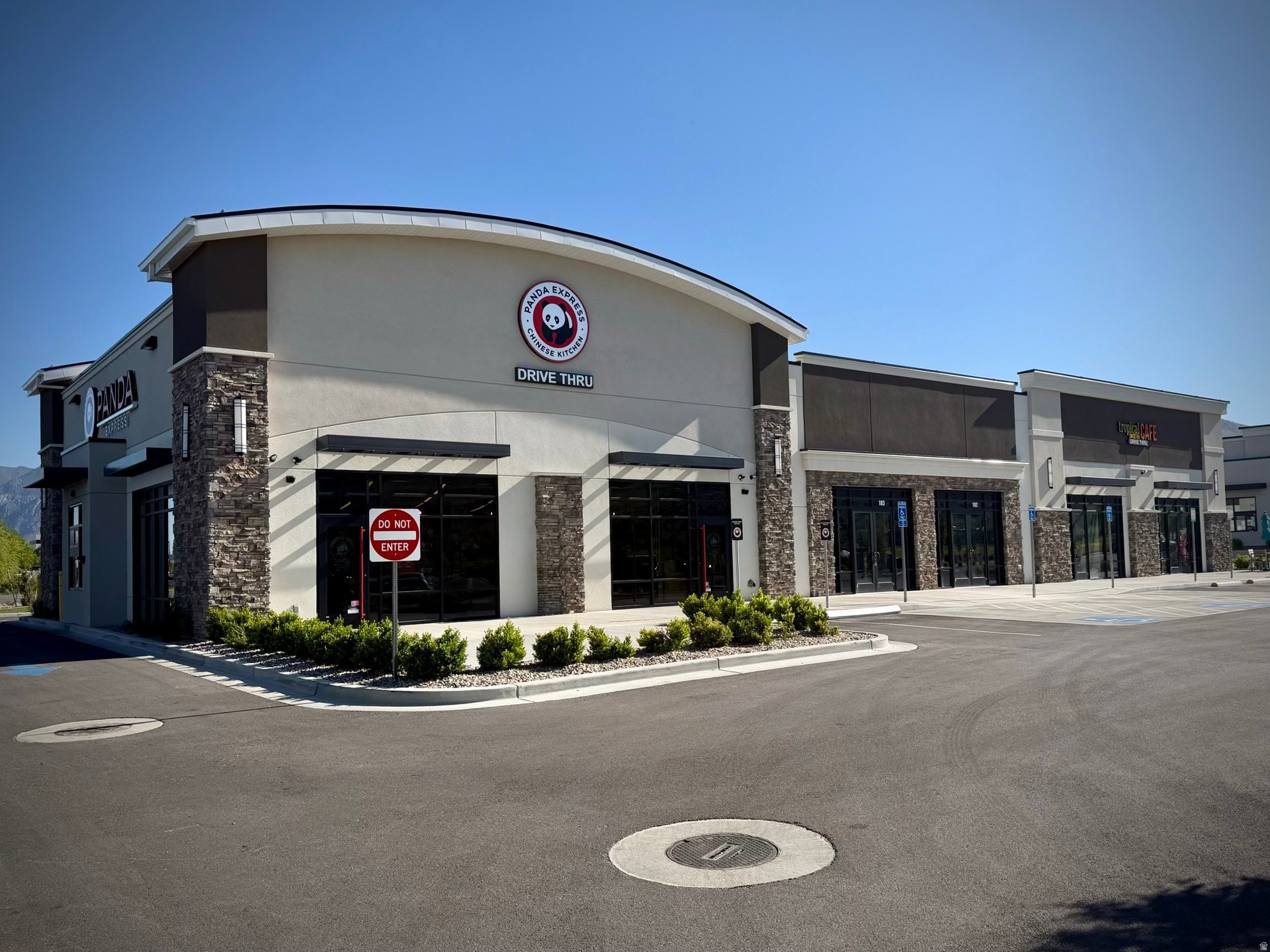 Commercial Space in Eagle Landing