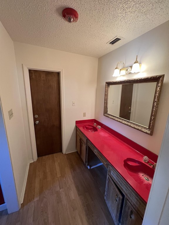 Picture 25