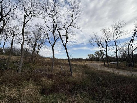 Sprague Lake 23.9-Acre Property