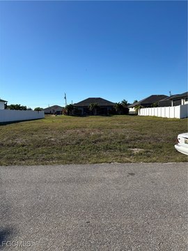 Cape Coral Vacant Lot