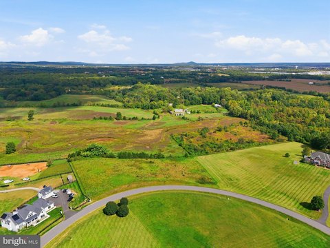 Residential Homesite with Public Water