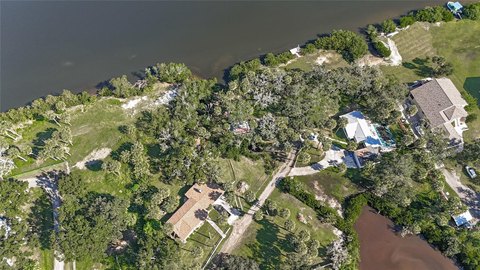 Land, TAMPA, FL