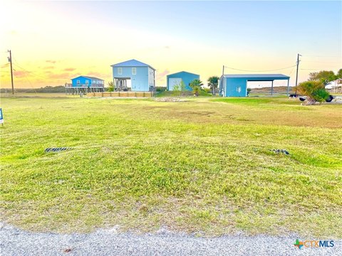 Land, Port O'Connor, TX