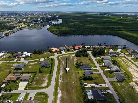 Land, Cape Coral, FL