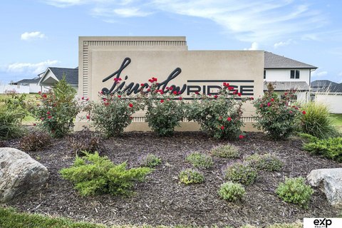 Non-Builder Attached Home Lot