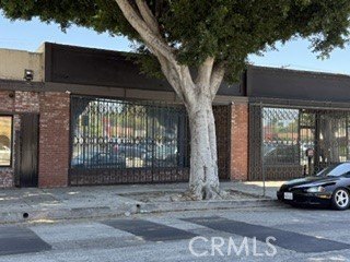 Retail/Office Space with Rear Parking