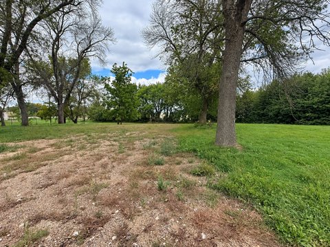 Land, Geneva, MN