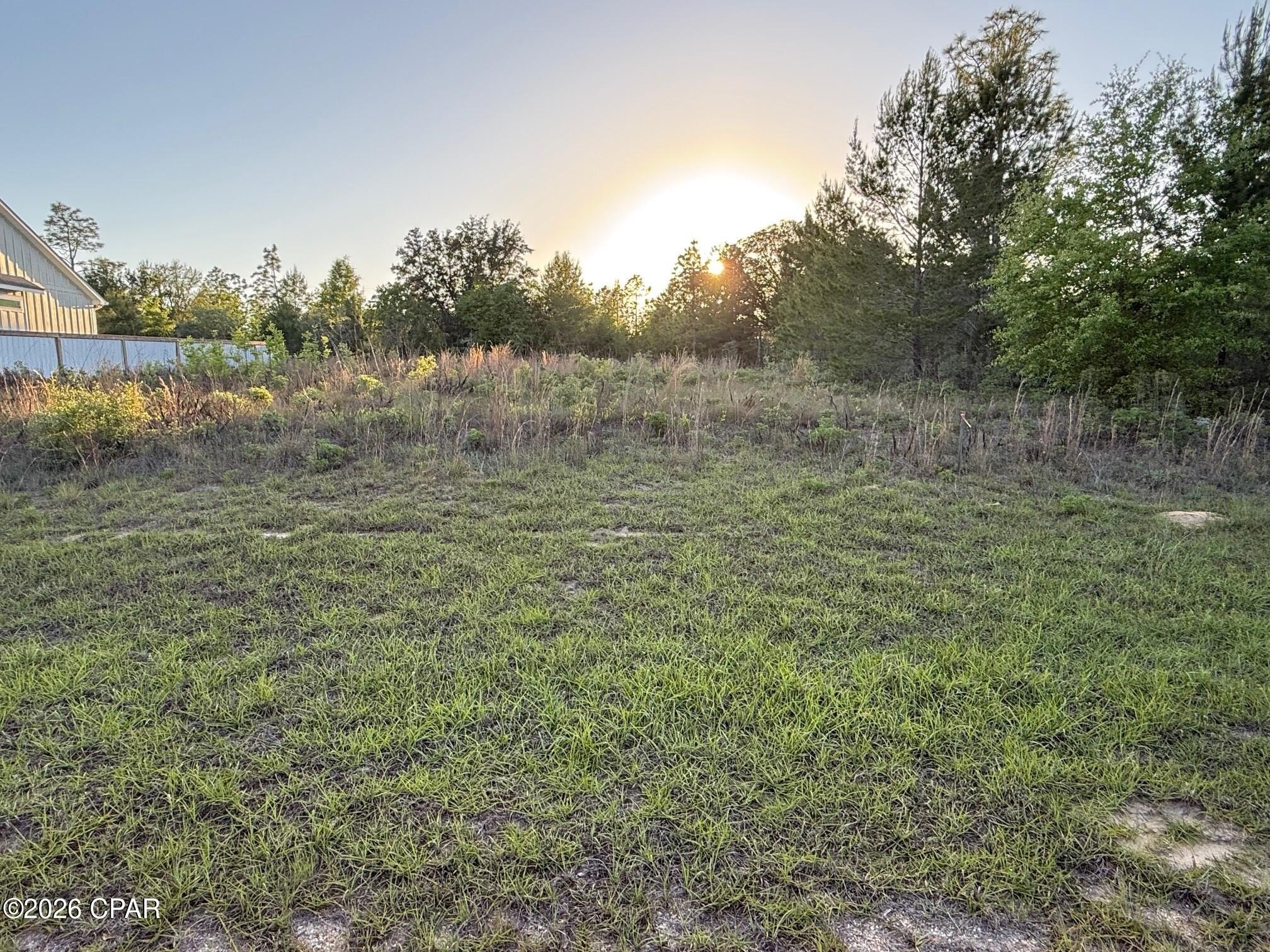 Land in Sunny Hills