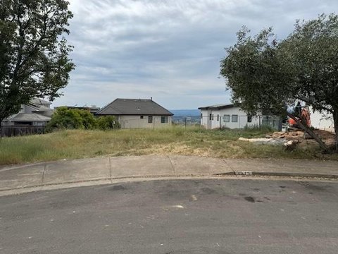 Land in Fountaingrove Neighborhood