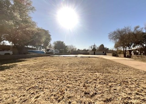 Residential Land in Midland, TX